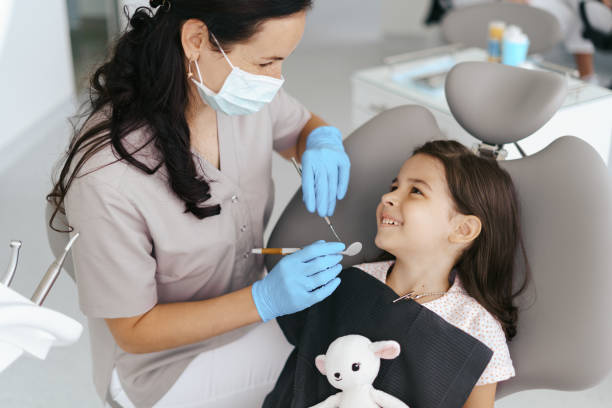 Best Emergency Dental Extractions in Edisto, SC